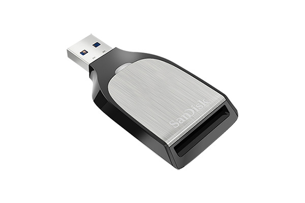 SANDISK ExtremePRO UHSII 45654 Typ-A/SD-Reader SDDR-399-G46