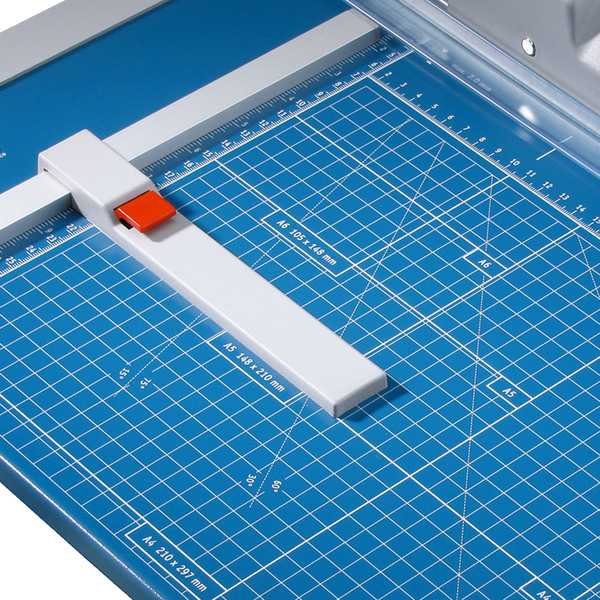 DAHLE Massicot à disque 558 558150040 cap. de coupe 7 feuilles A0