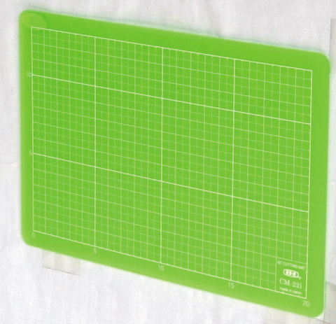 LION Schneidematte A5 CM-22I(Green grün 15x22cm