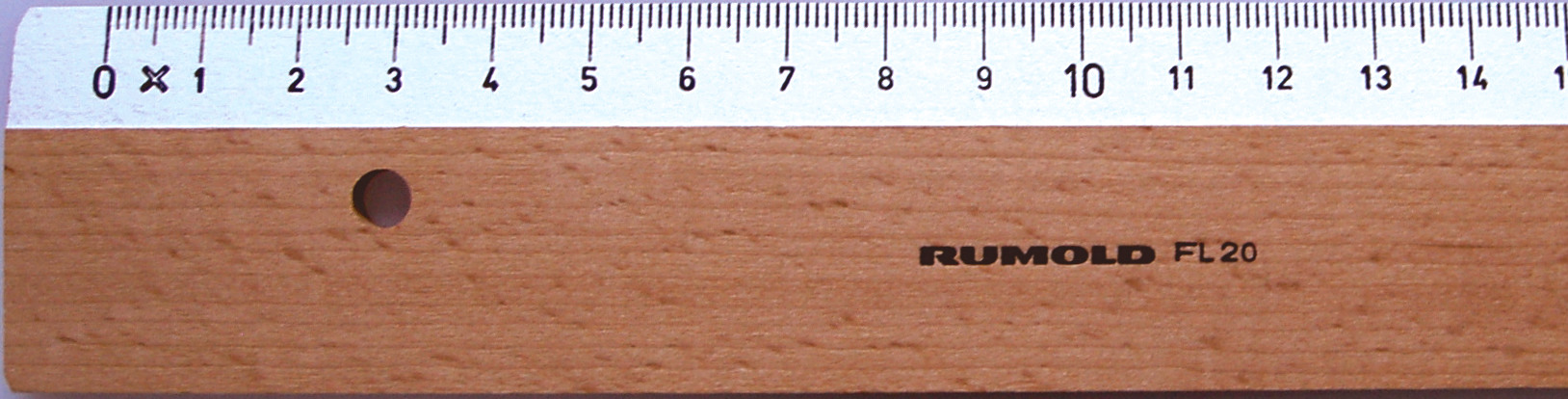 RUMOLD Règle plate 30cm FL20/30 blanc